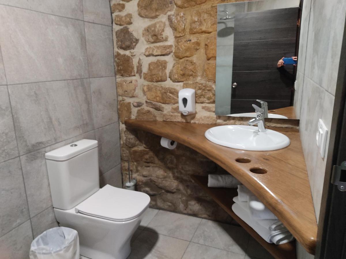 Hostal Suetxe Los Arcos Ngoại thất bức ảnh