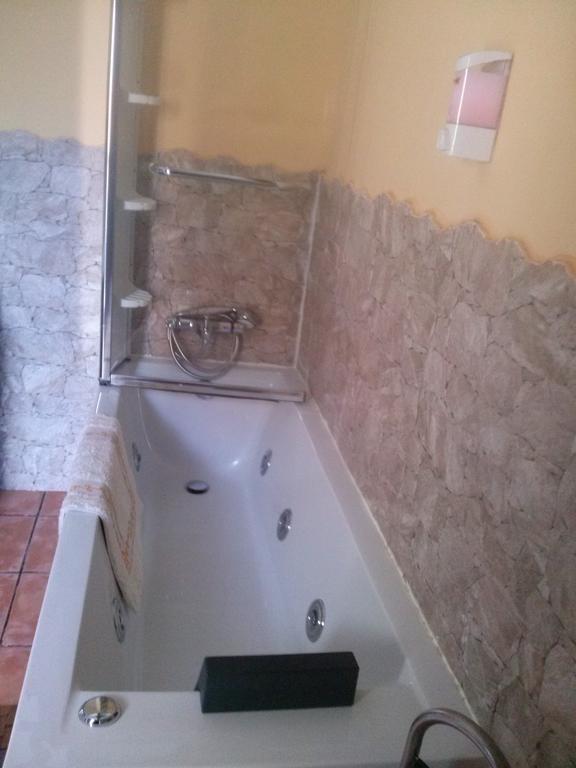 Hostal Suetxe Los Arcos Ngoại thất bức ảnh