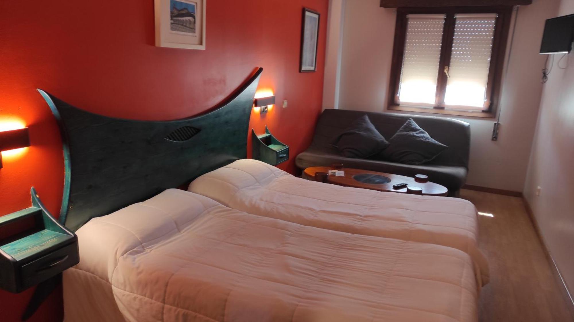 Hostal Suetxe Los Arcos Ngoại thất bức ảnh