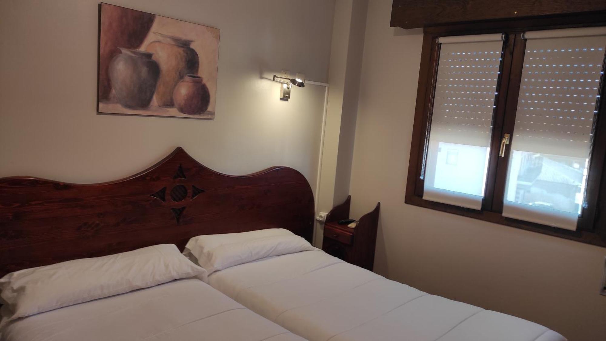 Hostal Suetxe Los Arcos Ngoại thất bức ảnh