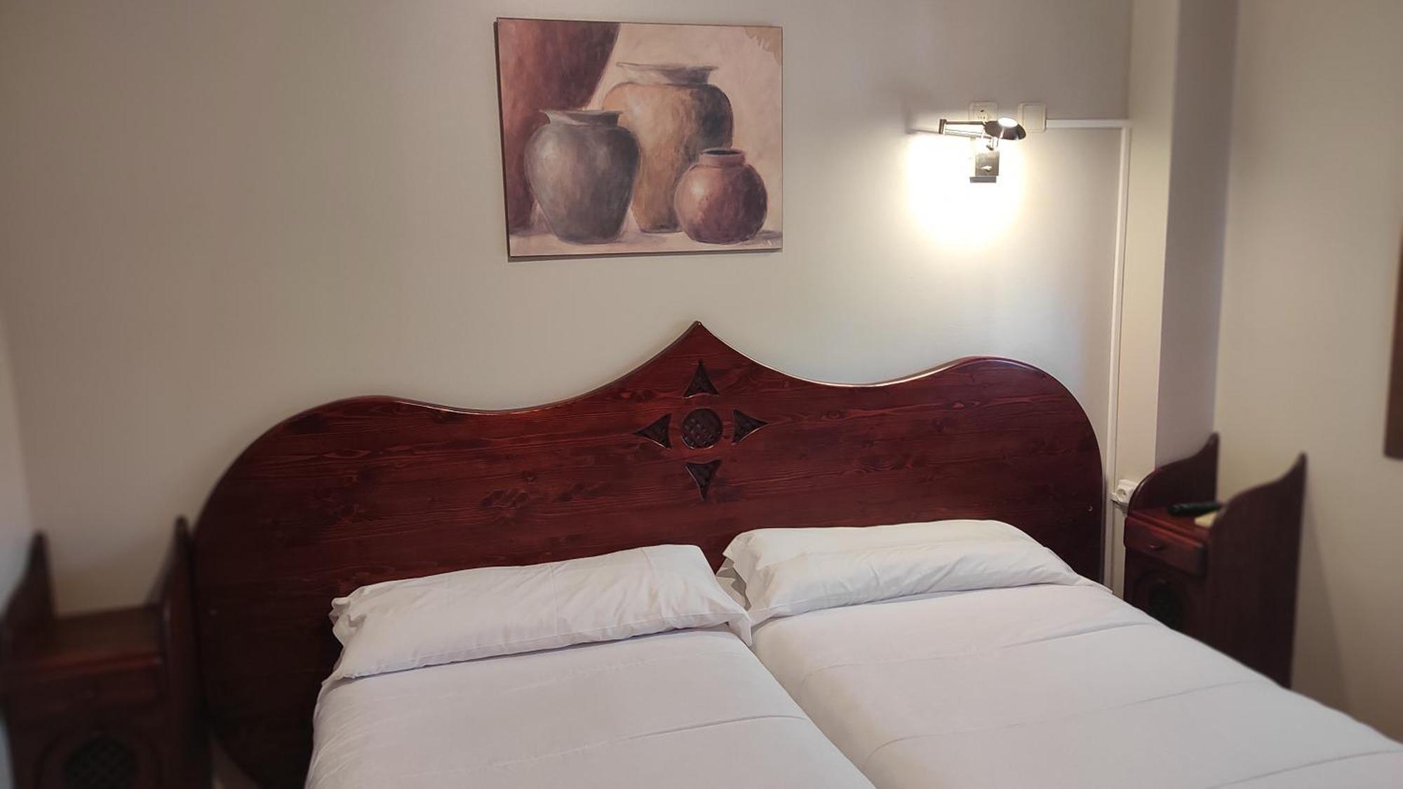 Hostal Suetxe Los Arcos Ngoại thất bức ảnh