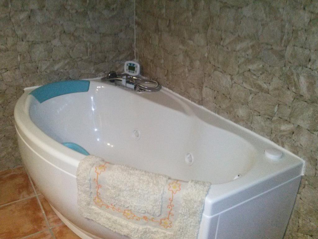 Hostal Suetxe Los Arcos Ngoại thất bức ảnh