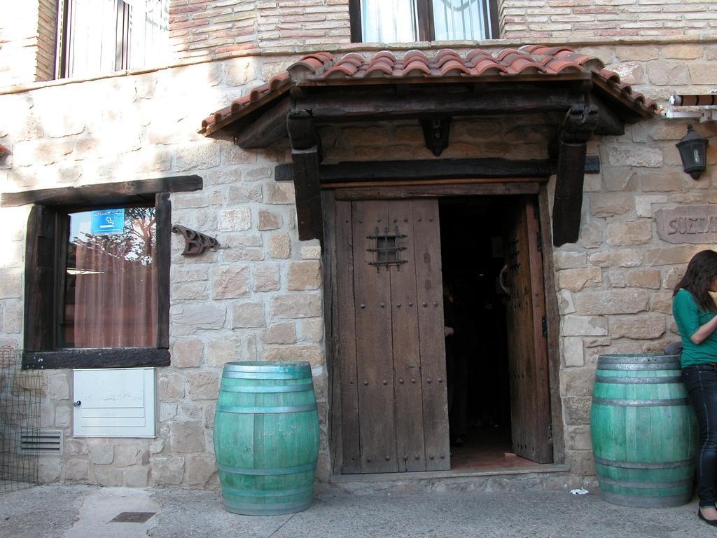 Hostal Suetxe Los Arcos Ngoại thất bức ảnh